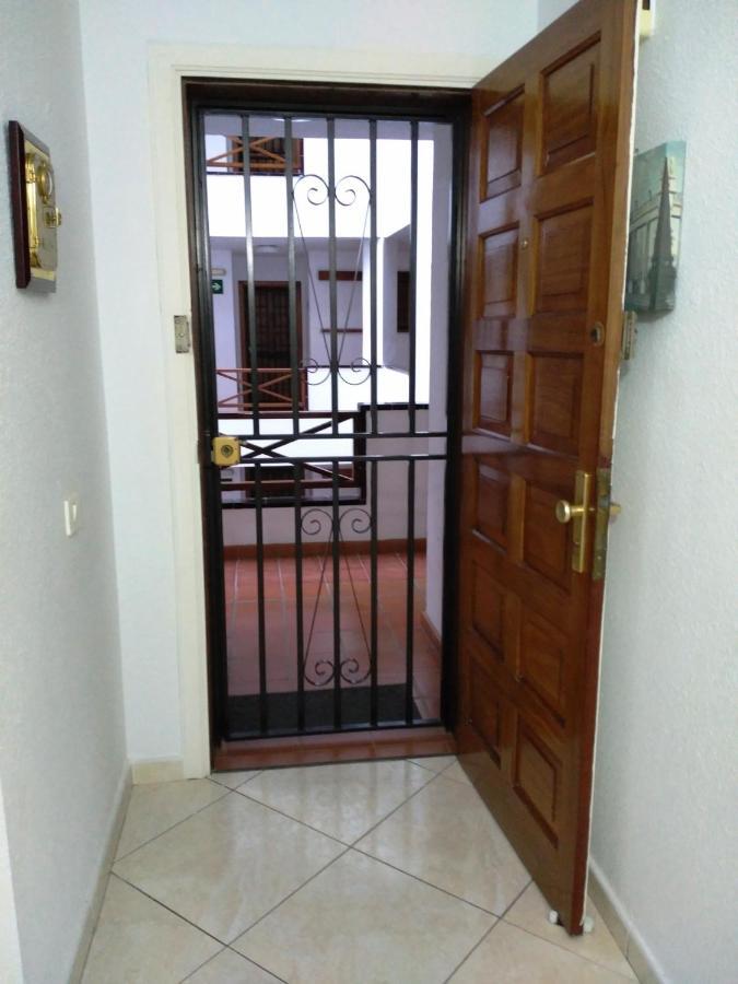 לוס כריסטיאנוס San Marino Apartment חדר תמונה